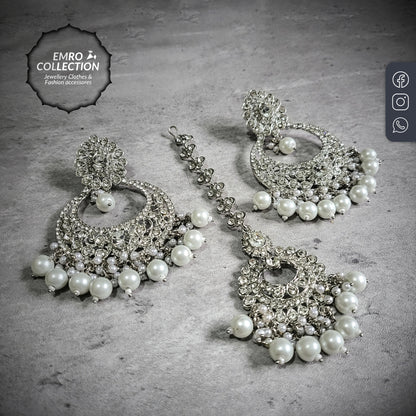 Silver Earrings and Mang Tikka Set 