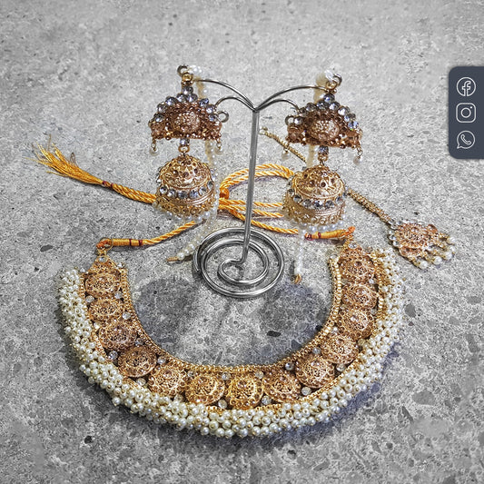 Traditional Pakistani Jewelry For Your Occasion - Off White Pearls Necklace